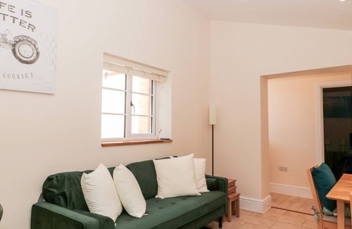 North Petherton Cottage | Cabin ∙ 2 bedrooms ∙ 4 guests