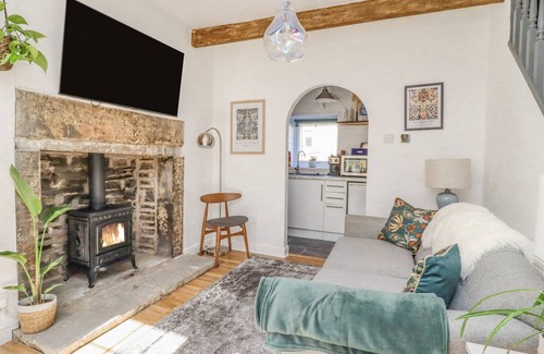 Halifax Cottage | Cabin ∙ 2 bedrooms ∙ 3 guests