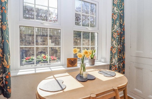 Halifax Cottage | Cabin ∙ 2 bedrooms ∙ 3 guests