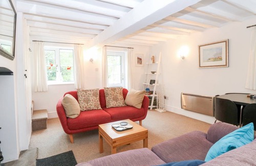East Rudham Cottage | Cabin ∙ 2 bedrooms ∙ 3 guests