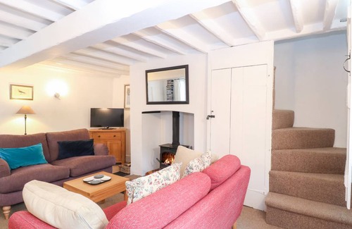 East Rudham Cottage | Cabin ∙ 2 bedrooms ∙ 3 guests