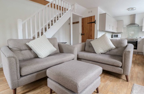 Mitcheldean Cottage | Cabin ∙ 2 bedrooms ∙ 4 guests