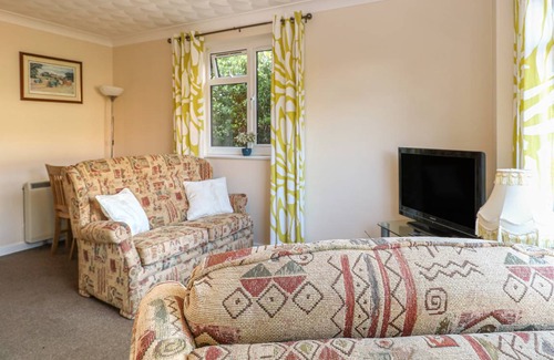 Melton Constable Cottage | Cabin ∙ 2 bedrooms ∙ 3 guests