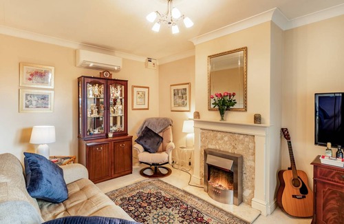 Epworth Cottage | Cabin ∙ 2 bedrooms ∙ 3 guests
