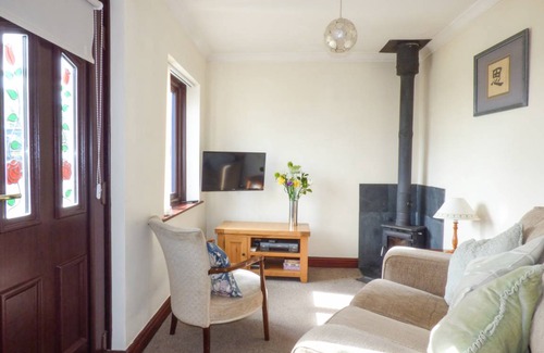 Kendal Cottage | Cabin ∙ 2 bedrooms ∙ 3 guests