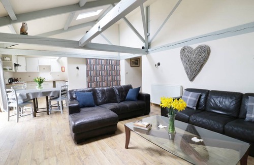 Lofthouse Cottage | Cabin ∙ 2 bedrooms ∙ 4 guests
