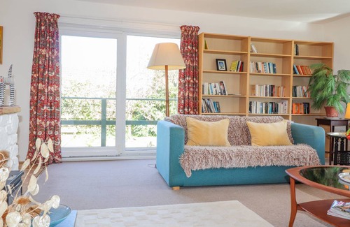 Newport Cottage | Cabin ∙ 2 bedrooms ∙ 4 guests