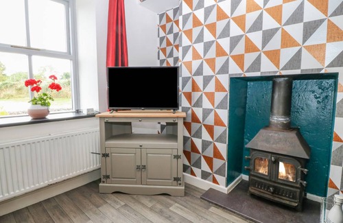 Edern Cottage | Cabin ∙ 2 bedrooms ∙ 4 guests