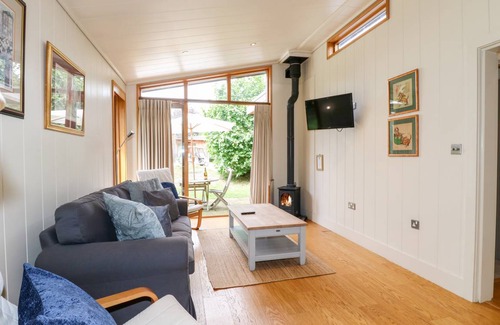 Barnsdale Cottage | Cabin ∙ 2 bedrooms ∙ 4 guests