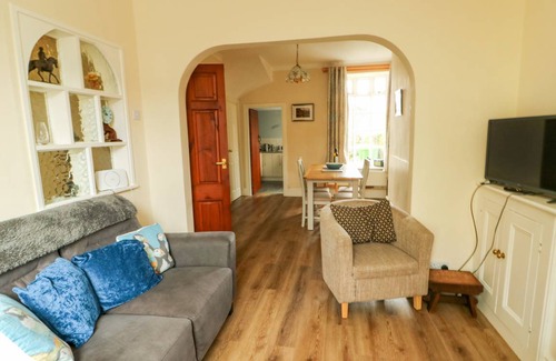 Beaumaris Cottage | Cabin ∙ 2 bedrooms ∙ 4 guests