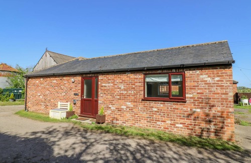 Ryther Cottage | Cabin ∙ 2 bedrooms ∙ 4 guests