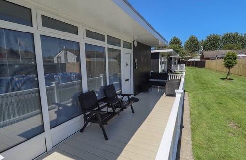 Chapel Saint Leonards Cottage | Cabin ∙ 2 bedrooms ∙ 4 guests