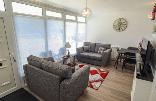 Chapel Saint Leonards Cottage | Cabin ∙ 2 bedrooms ∙ 4 guests