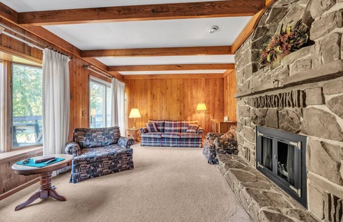 Cabins Cottage | Cabin ∙ 3 bedrooms ∙ 6 guests