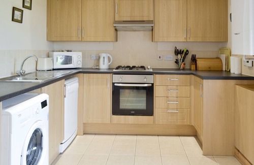 Flamborough Cottage | Cabin ∙ 3 bedrooms ∙ 6 guests