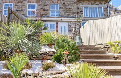 Perranporth Cottage | Cabin ∙ 3 bedrooms ∙ 6 guests