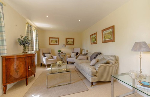Stroud Cottage | Cabin ∙ 3 bedrooms ∙ 6 guests