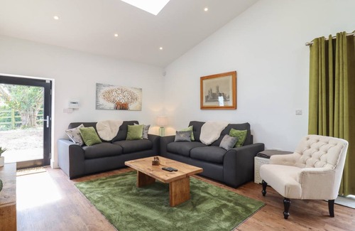 Adisham Cottage | Cabin ∙ 3 bedrooms ∙ 6 guests