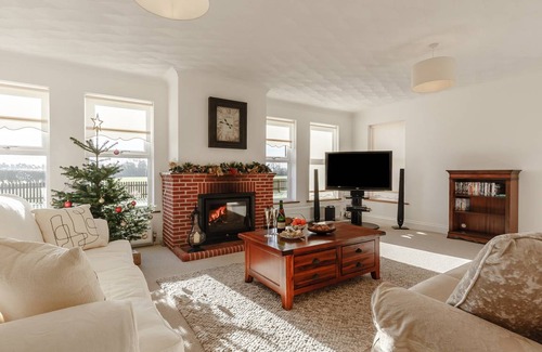 Gissing Cottage | Cabin ∙ 3 bedrooms ∙ 6 guests