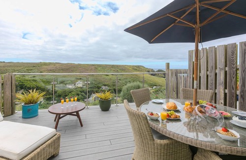 Mullion Cottage | Cabin ∙ 3 bedrooms ∙ 6 guests