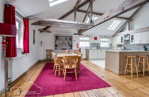 Weymouth Cottage | Cabin ∙ 3 bedrooms ∙ 6 guests