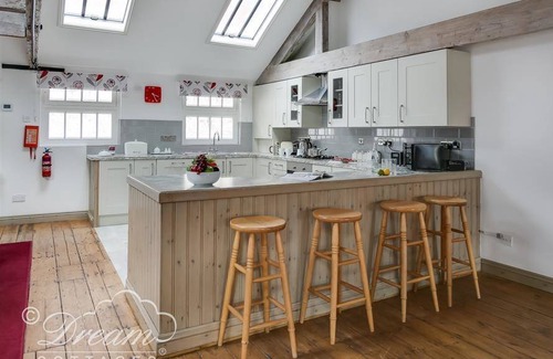 Weymouth Cottage | Cabin ∙ 3 bedrooms ∙ 6 guests
