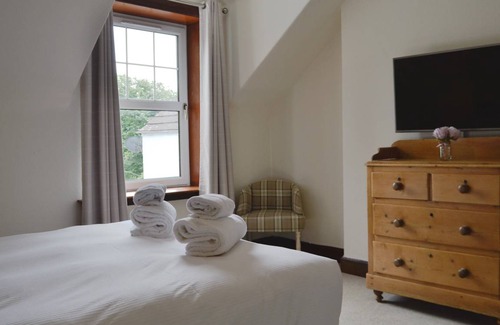 Portpatrick Cottage | Cabin ∙ 4 bedrooms ∙ 8 guests