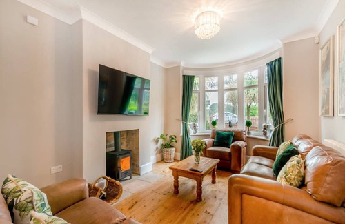 Scarborough Cottage | Cabin ∙ 4 bedrooms ∙ 6 guests