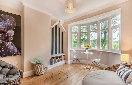 Scarborough Cottage | Cabin ∙ 4 bedrooms ∙ 6 guests