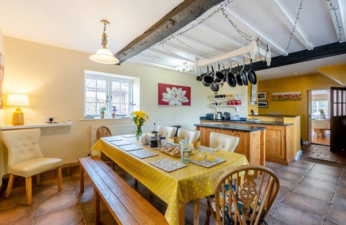 Hethel Cottage | Cabin ∙ 4 bedrooms ∙ 10 guests