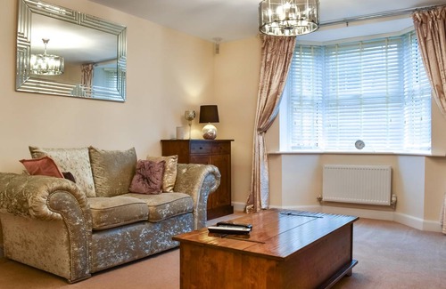 Whitby Cottage | Cabin ∙ 4 bedrooms ∙ 7 guests