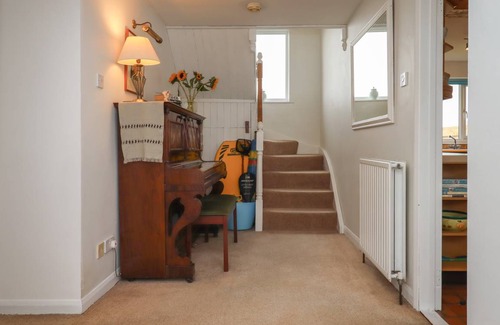 Stibb Cottage | Cabin ∙ 4 bedrooms ∙ 7 guests