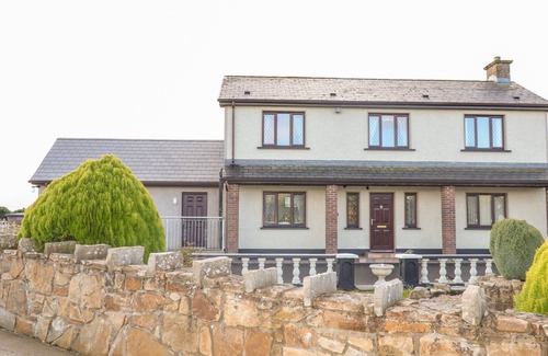 Enniskillen Cottage | Cabin ∙ 4 bedrooms ∙ 8 guests