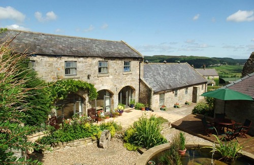 Old Bewick Cottage | Cabin ∙ 5 bedrooms ∙ 10 guests