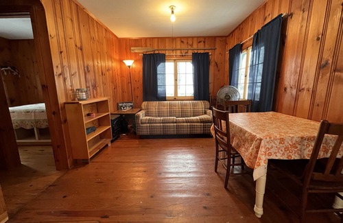 Longville Cabin | Cabin 5, Lien's Resort, Leech Lake, Fishing, Boating, Swimming