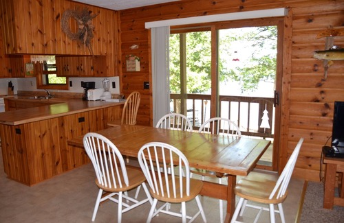 Watersmeet Cabin | Cabin 7 on Cisco Chain of Lakes