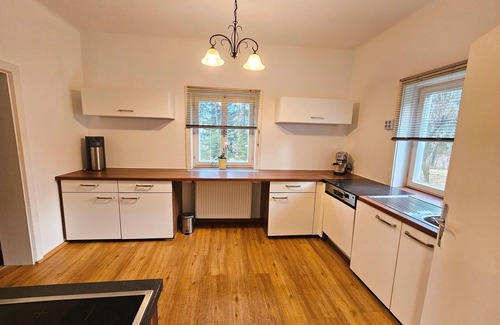 Eibiswald Cabin | Cabin 'Beim Michl' with Mountain View, Private Terrace and Wi-Fi
