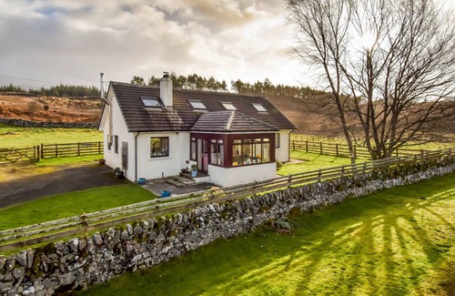 Galloway Forest Park Cottage | Cabin ∙ 4 bedrooms ∙ 8 guests