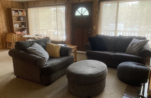 Strawberry Cabin | Cabin in Strawberry Cool for Summer. Warm for Winter. Pine trees, Elk, and Relax