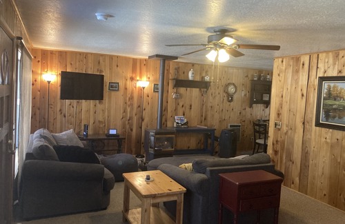 Strawberry Cabin | Cabin in Strawberry Cool for Summer. Warm for Winter. Pine trees, Elk, and Relax