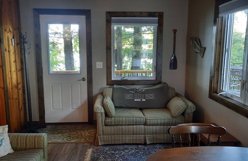 Nevis Cottage | Cabin on beautiful Lake Belle Taine
