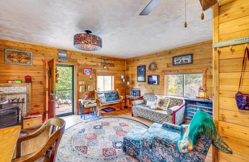 Idaho County House | Cabin on Little Salmon River about 10 Mi to Riggins!
