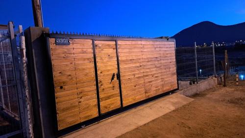 Guanaqueros House | Cabin with an ocean view