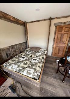 East Fultonham Other | Cabin with Character