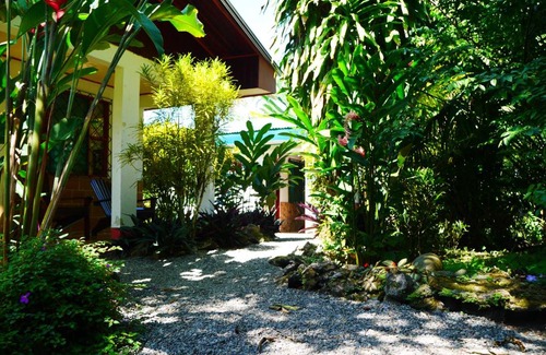 Cahuita Cabin | Cabinas Tito
