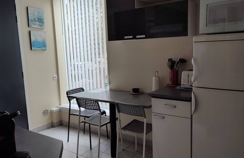 Fontaine-Etoupefour Apartment | Caen Normandie and D-Day Beaches, Gîte 2-4 people,
