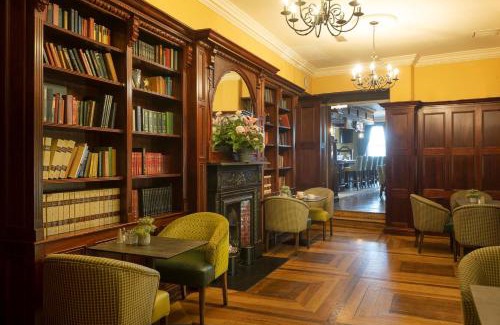 Cahir Hotel | Cahir House Hotel