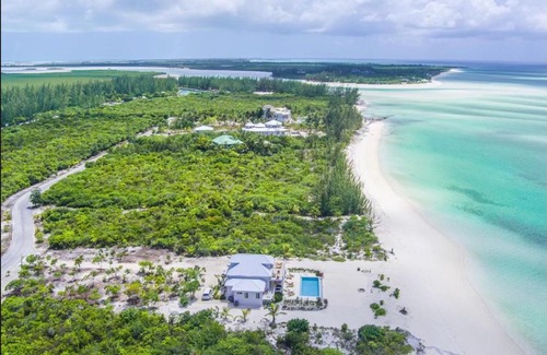 Sandy Point Bed & Breakfast | Caicos Way