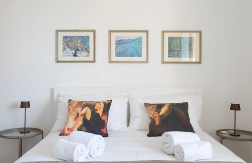 Olmo di Mira House | Cairoli house detached apartment in private house with garden i