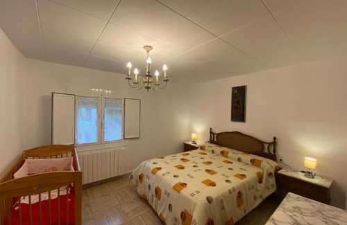 Castellfollit de Riubregos House | Cal cap xic